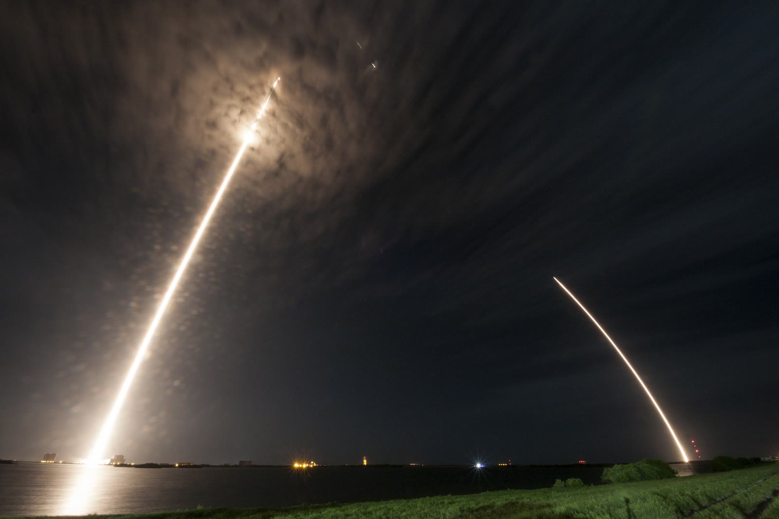 Falcon 9 on the CRS-9 cargo resupply mission